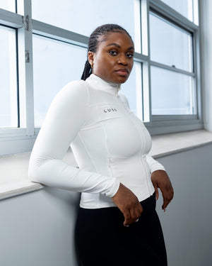 Snow white fitted women's activewear zip-up jacket — LUSS Aura